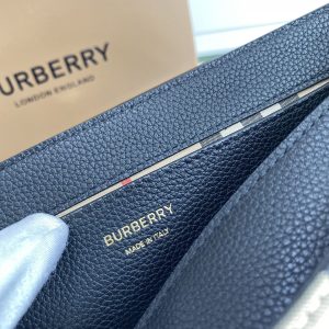 Burberry Vintage Bag-25 x 8.5 x 185CM - Image 8