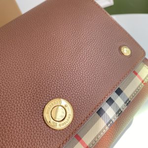 Burberry Vintage Bag-25 x 8.5 x 185CM - Image 6