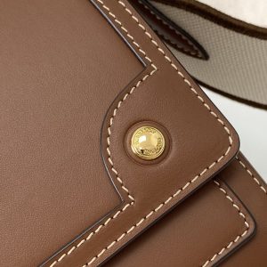Burberry Vintage Bag-25 x 8.5 x 185CM - Image 4
