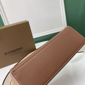 Burberry Vintage Bag-25 x 8.5 x 185CM - Image 5