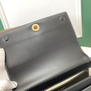 Burberry Vintage Bag-25 x 8.5 x 185CM - Image 5