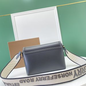Burberry Vintage Bag-25 x 8.5 x 185CM - Image 9