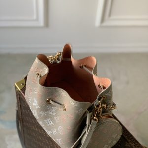 Louis Vuitton Bella Tote Bag-M57201-19*22*14CM - Image 6