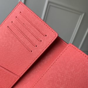 Louis Vuitton Passport Card Holder-14*10.5CM - Image 4