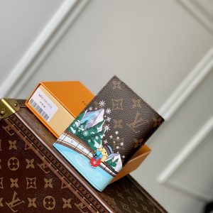 Louis Vuitton Passport Card Holder-14*10.5CM - Image 2