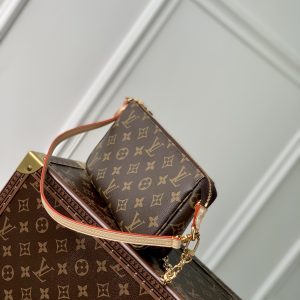 Louis Vuitton Pochette Accessoire-23.5 x 13.5 x 4CM - Image 6