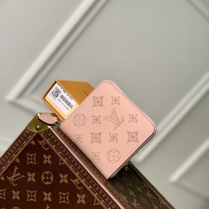 Louis Vuitton Wallet-M81558-11.5 x 10.5 x 2CM