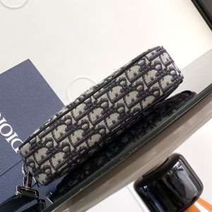 Diro Pouch-24 x 15.5 x 5.5CM - Image 4