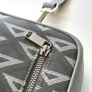 Diro Pouch-24 x 15.5 x 5.5CM - Image 6