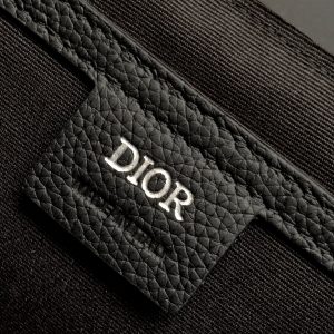 Diro Saddle Messenger Bag-23 x 18 x 6CM - Image 9