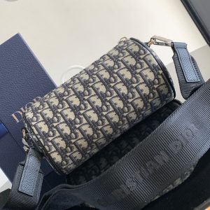 Diro Oblique Barrel Crossbody Bag-21.3×12.5×12.5CM