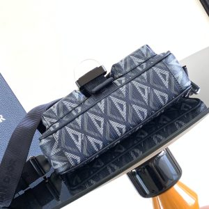 Diro Hit The Road Handbags-27 x 17 x 9CM - Image 4