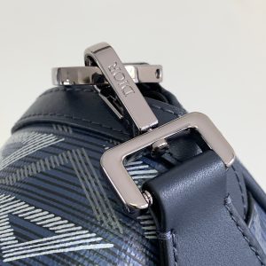 Diro Hit The Road Handbags-27 x 17 x 9CM - Image 6