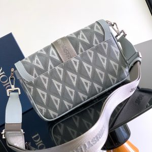 Diro Hit The Road Handbags-27 x 17 x 9CM - Image 3