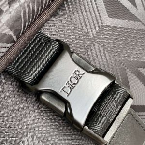 Diro Explorer Crossbody Bag-20 x 15 x 5CM - Image 6
