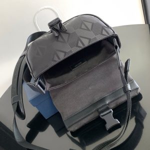 Diro Explorer Crossbody Bag-20 x 15 x 5CM - Image 8