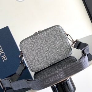 Diro Oblique HandleBag-17 x 12.5 x 55CM - Image 3