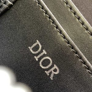 Diro Oblique HandleBag-17 x 12.5 x 55CM - Image 9