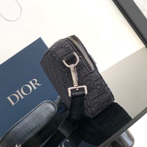 Diro Safari Messenger Bag-22 x 15 x 6CM - Image 3
