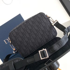 Diro Safari Messenger Bag-22 x 15 x 6CM - Image 2