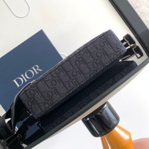 Diro Safari Messenger Bag-22 x 15 x 6CM - Image 4