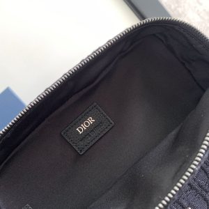 Diro Safari Messenger Bag-22 x 15 x 6CM - Image 8