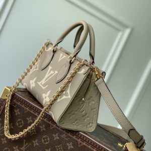 Louis Vuitton OnTheGo East West Handbag-M23640-25*13*10CM - Image 6