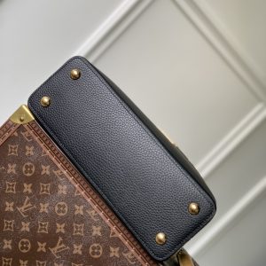 Louis Vuitton Capucines Bag-31.5*20*11CM - Image 4
