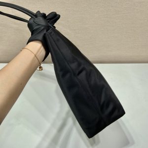 Prada Nylon B6248 Tote Bag-35*30*10CM - Image 6