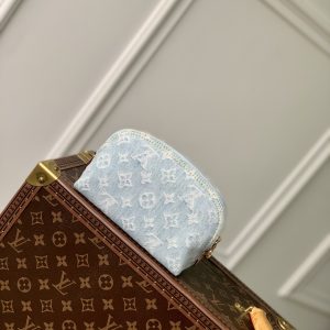 Louis Vuitton Pochette Cosmétique-19 x 12 x 6CM - Image 2