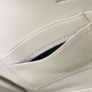 Balenciag Women’s Bel Air Small Clutch On Strap in Black-27*5*14CM - Image 9