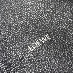 Lowee Pebble Pouch Bag-27.5×11×40CM - Image 4