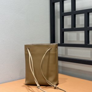 Lowee Pebble Bag-17*7*21.5CM - Image 4