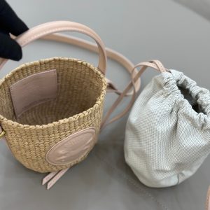 Chloé Mini Horse Medal Basket In Natural Fibers-14×12.5x14CM - Image 4