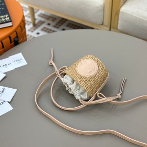 Chloé Mini Horse Medal Basket In Natural Fibers-14×12.5x14CM - Image 5