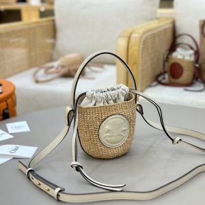 Chloé Mini Horse Medal Basket In Natural Fibers-14×12.5x14CM - Image 3