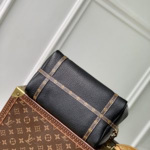 Louis Vuitton M13667 Top Handbags-25*15*18CM - Image 4