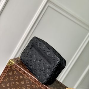 Louis Vuitton Pochette Kasai -24.5 x 15.5 x 6CM - Image 2