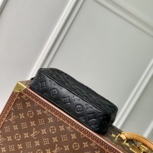 Louis Vuitton Pochette Kasai -24.5 x 15.5 x 6CM - Image 4
