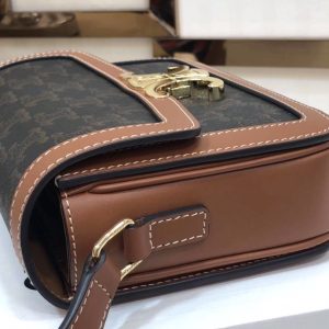 Celin Triomphe Shoulder Bag-18.5X 14 X 6CM - Image 4