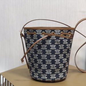 Celin Cabas Triomphe Bucket14X 21 X 14CM - Image 3