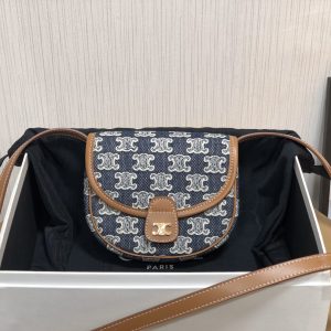 Celin Cabas Triomphe Handbags-15*11*4CM - Image 3
