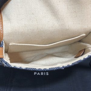 Celin Cabas Triomphe Handbags-15*11*4CM - Image 6