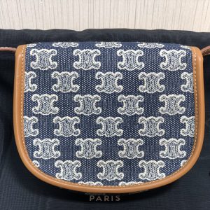 Celin Cabas Triomphe Handbags-15*11*4CM - Image 9