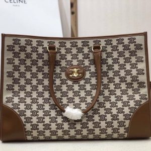 Celin Cabas Triomphe Tote-43*31* 15CM - Image 7
