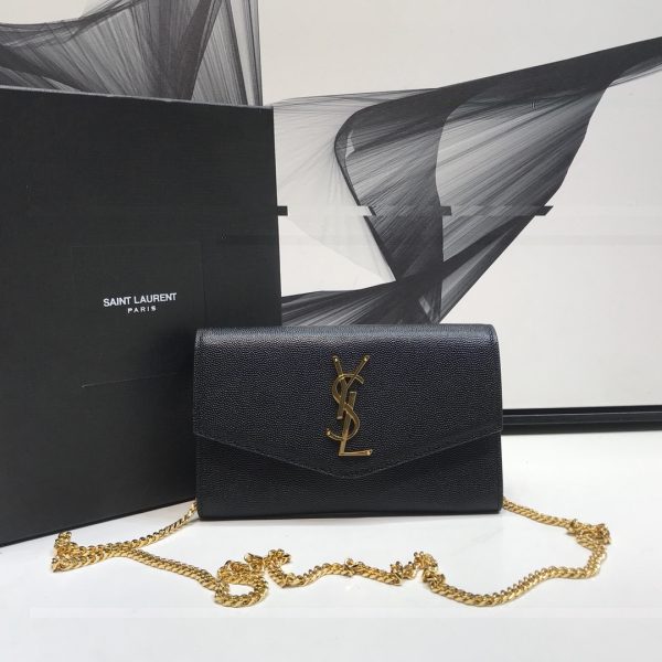ysl-4332221_7_.jpg