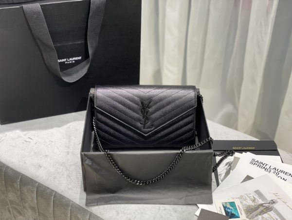 yslbag-2342288tttttttttttt_1_.jpg