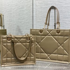 Diro Essential Bag