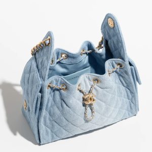 CHANEL 25 Denim Small Handbag - Image 2